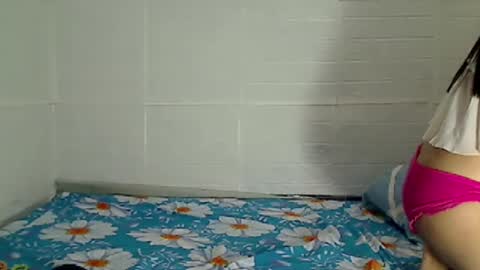 Snapshot of _hotzooey69_ chatting on September 25, 10:02 pm _hotzooey69_ online show from September 25, 10:02 pm