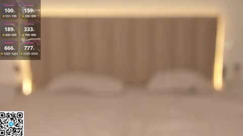 _iris_on_cam_ online show from June 15, 8:44 pm