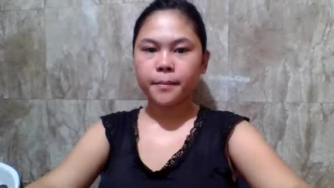 Snapshot of _ishi chatting on June 22, 12:13 am Ishi online show from June 22, 12:13 am