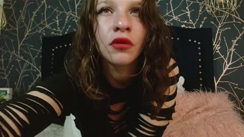 vivi online show from February 8, 3:42 pm