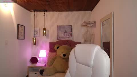 vivi online show from September 12, 7:58 pm