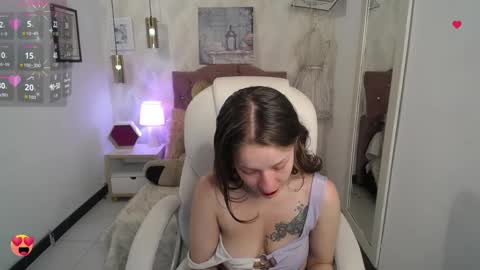 vivi online show from September 13, 8:08 pm