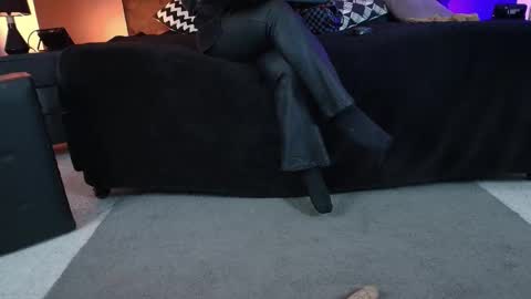 Snapshot of _jade_16 chatting on October 21, 11:55 am Miss Jade online show from October 21, 11:55 am