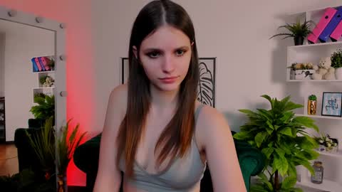 _janet_winston online show from December 4, 4:05 pm
