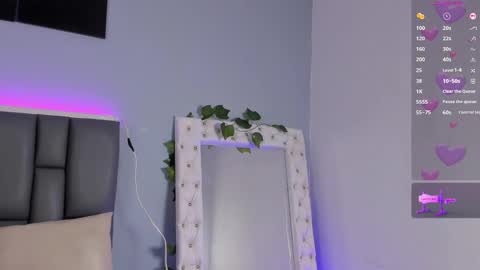 Jasmine online show from October 18, 12:17 pm