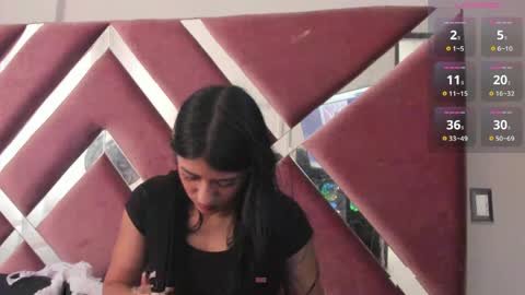 Jasmine online show from May 12, 1:41 pm