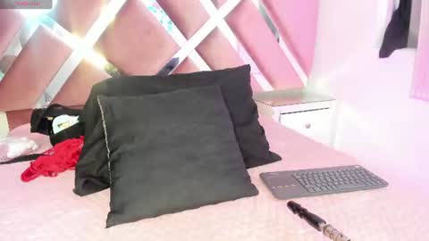 Jasmine online show from June 30, 2:18 pm