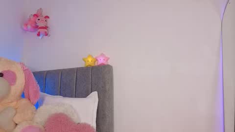 Snapshot of _jazmiin chatting on March 6, 11:17 am JAZZ online show from March 6, 11:17 am