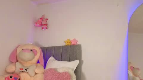 Snapshot of _jazmiin chatting on March 9, 10:08 am JAZZ online show from March 9, 10:08 am