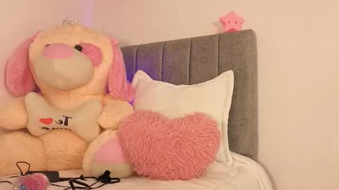 Snapshot of _jazmiin chatting on March 12, 11:38 am JAZZ online show from March 12, 11:38 am