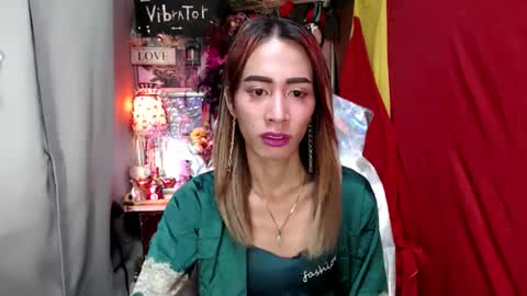 Snapshot of _jejebel chatting on December 1, 9:53 pm Maria online show from December 1, 9:53 pm