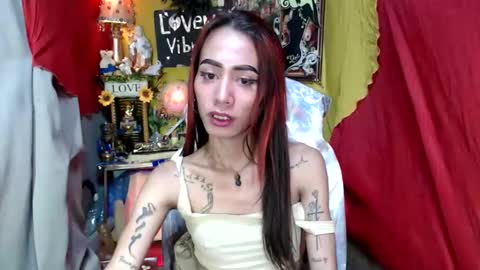 Snapshot of _jejebel chatting on December 18, 2:23 pm Maria online show from December 18, 2:23 pm