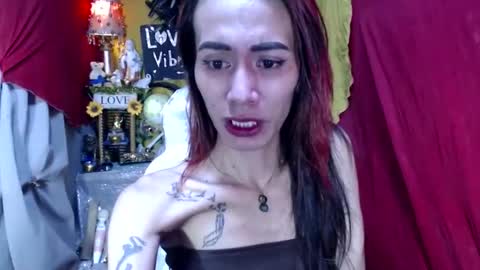 Snapshot of _jejebel chatting on December 22, 11:40 am Maria online show from December 22, 11:40 am