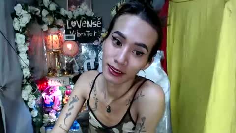 Snapshot of _jejebel chatting on January 14, 12:05 am Maria online show from January 14, 12:05 am