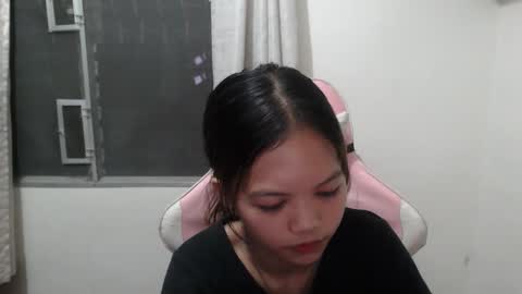 Jen online show from April 30, 9:59 am