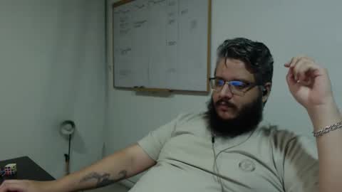 _jeremmy_ online show from April 22, 5:54 am