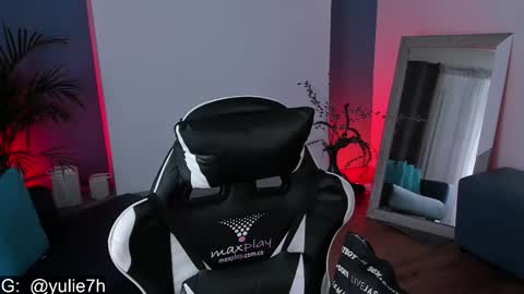  ...  online show from November 14, 7:23 pm