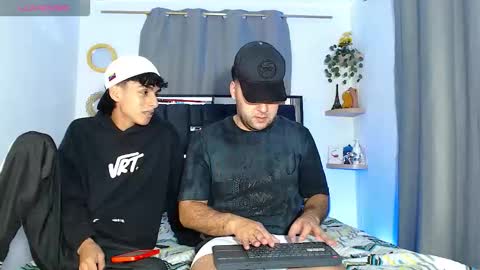 JHOSSUA  VALERIO online show from March 14, 1:34 am