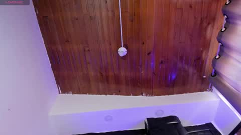 Mia online show from March 13, 10:16 pm