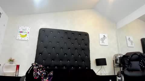 _johnson_alana online show from May 16, 1:13 am