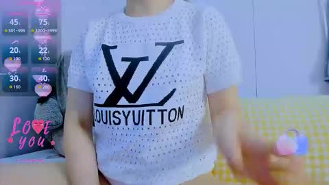 Snapshot of _joly_ chatting on June 7, 2:10 pm Joly online show from June 7, 2:10 pm