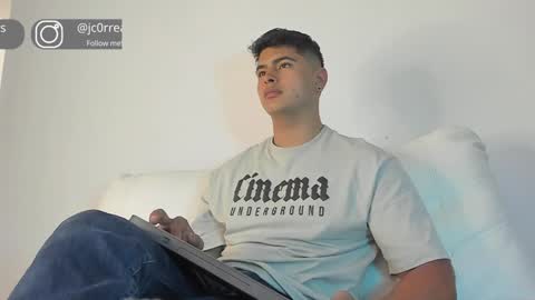 _juanes__ online show from December 2, 5:04 pm