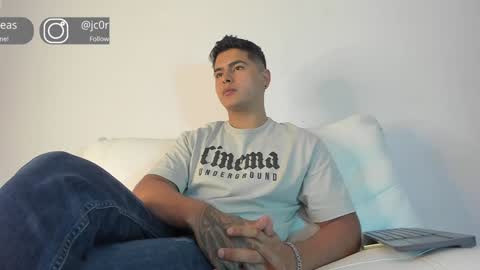 _juanes__ online show from December 16, 6:38 pm