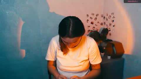 Jolia online show from November 27, 5:42 am