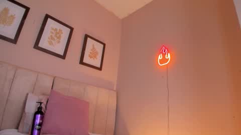 karol online show from October 14, 6:31 pm