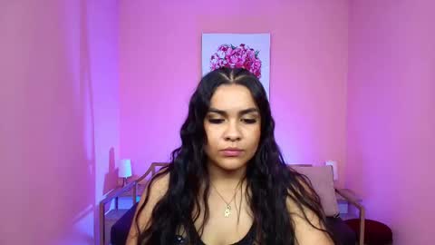 _karola12 online show from September 16, 6:25 am