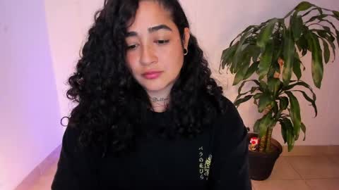     online show from April 23, 11:40 pm