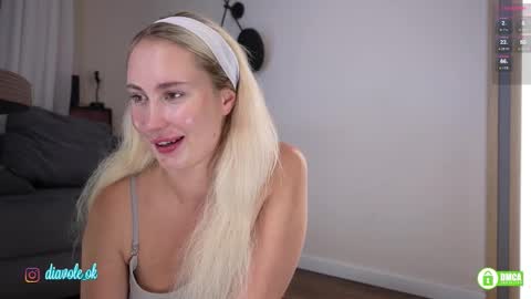 Kate online show from November 10, 4:28 pm