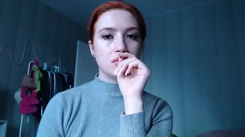 katemiller online show from December 27, 5:31 am