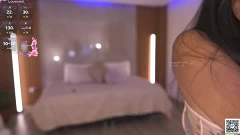 Snapshot of _kath8 chatting on February 10, 5:33 am --- online show from February 10, 5:33 am