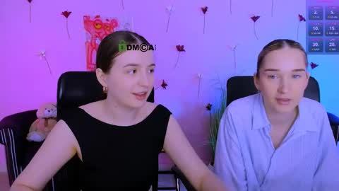 _kellykitten_ online show from May 12, 8:55 am