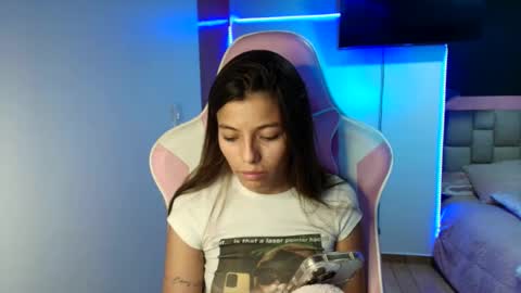 khloe sweet online show from May 9, 6:35 pm