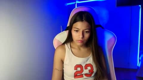 khloe sweet online show from May 16, 9:39 am