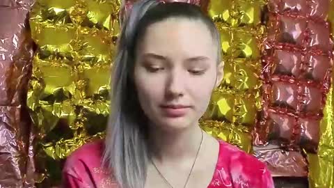 Snapshot of _kikiclark_ chatting on April 17, 1:47 pm _kikiclark_ online show from April 17, 1:47 pm