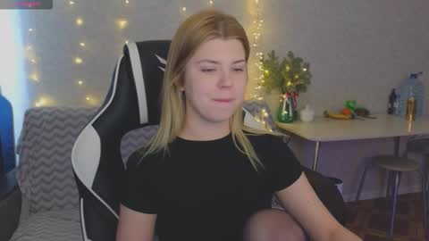 Molly   Emily online show from February 27, 8:47 am