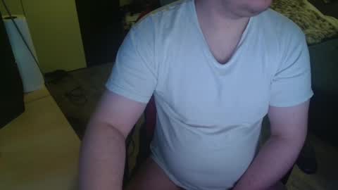 Snapshot of _kitsu_ chatting on December 22, 4:17 pm _kitsu_ online show from December 22, 4:17 pm