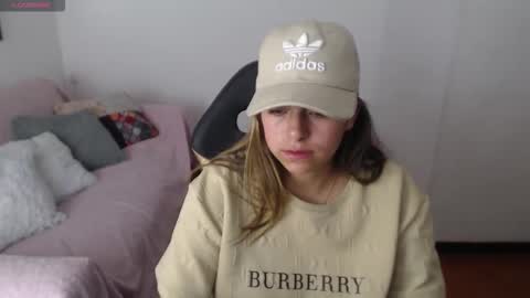 _kitten_1 online show from December 20, 11:23 pm