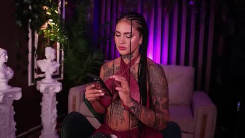   online show from September 12, 2:33 am