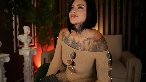   online show from September 22, 11:40 pm