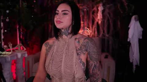   online show from October 14, 8:20 pm