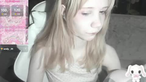  kuro  online show from May 15, 7:37 am