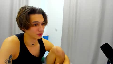 Snapshot of _kurt chatting on January 12, 4:23 pm Kurt online show from January 12, 4:23 pm