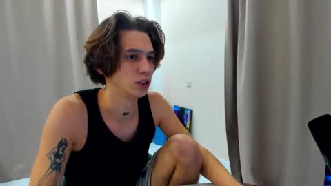 Snapshot of _kurt chatting on February 1, 10:30 pm Kurt online show from February 1, 10:30 pm