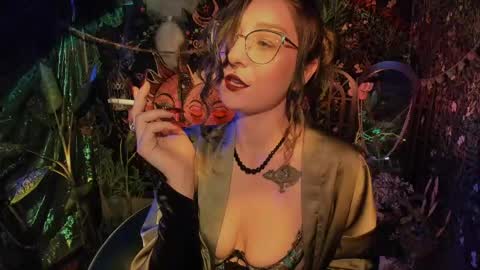 Lady Luna online show from May 12, 10:40 pm