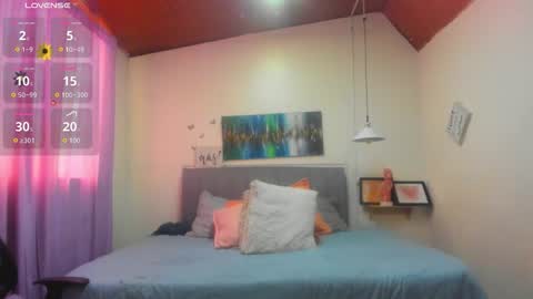 paulina  online show from October 23, 6:50 pm