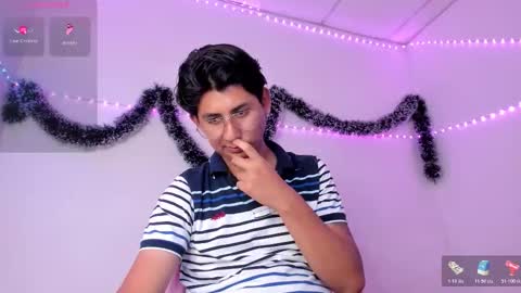 Snapshot of _latinsexy chatting on January 9, 12:46 am _latinsexy online show from January 9, 12:46 am